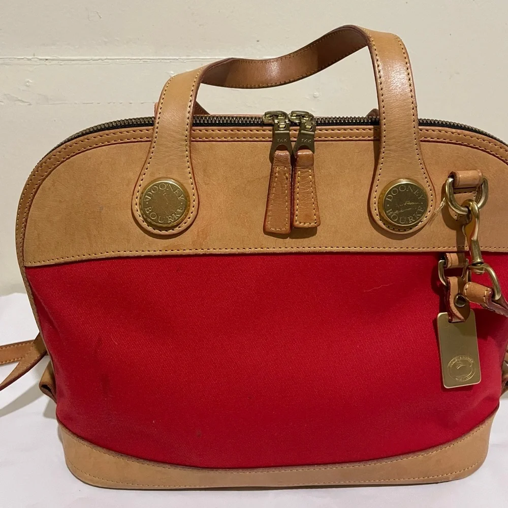 Dooney & Bourke shoulder bag